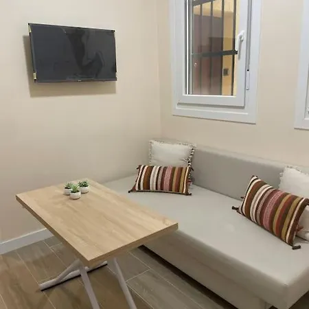 Beautiful Apartament In Lavapies For 3 Pax - 011-2